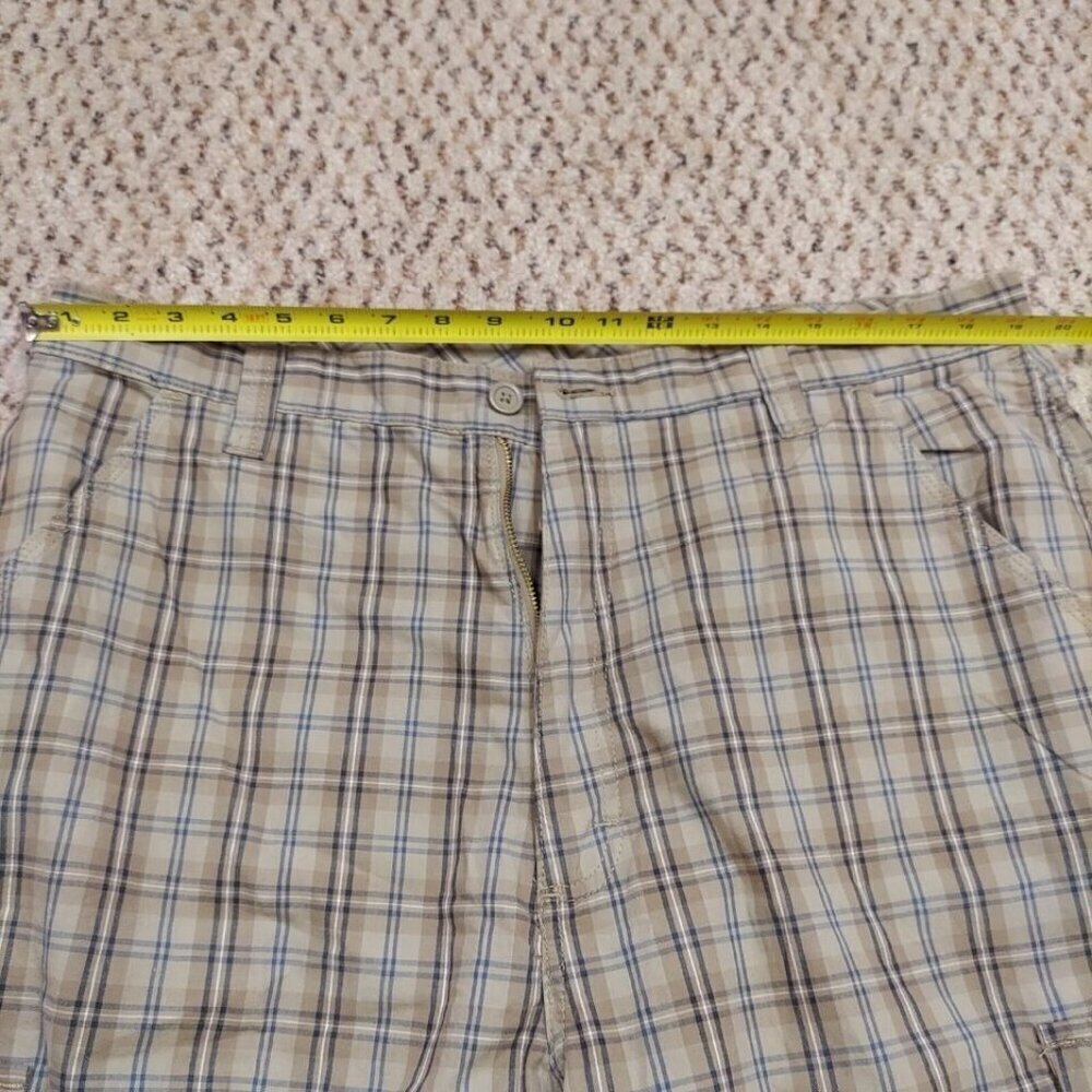 WRANGLER Cargo Shorts Men Size 36 Brown Plaid 10" Inseam Pre-Loved Slight Damage - Picture 5 of 12